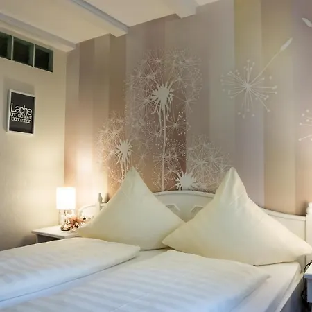 Sonne - Kleine Altstadt 3*