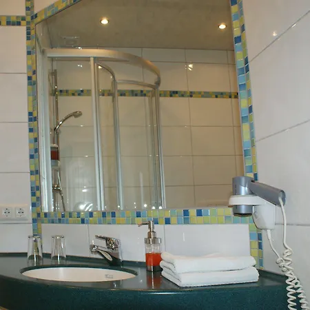 Sonne - Kleine Altstadt 3*