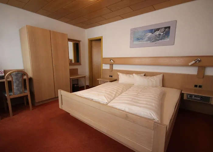 Sonne - Kleine Altstadt 3*